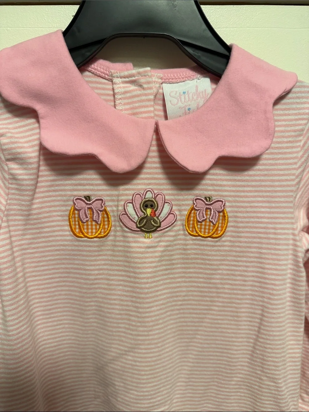 Stitchy Fish soft pink